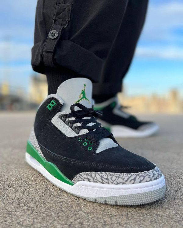 نایک ایر جردن ۳ رترو مشکی سبز Nike air jordan 3 retro black and green