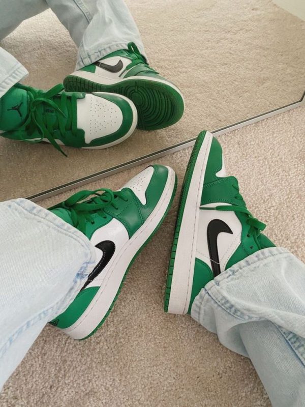 نایک ایر جردن ۱ بدون ساق پاین سبز Nike air jordan 1 low pine green