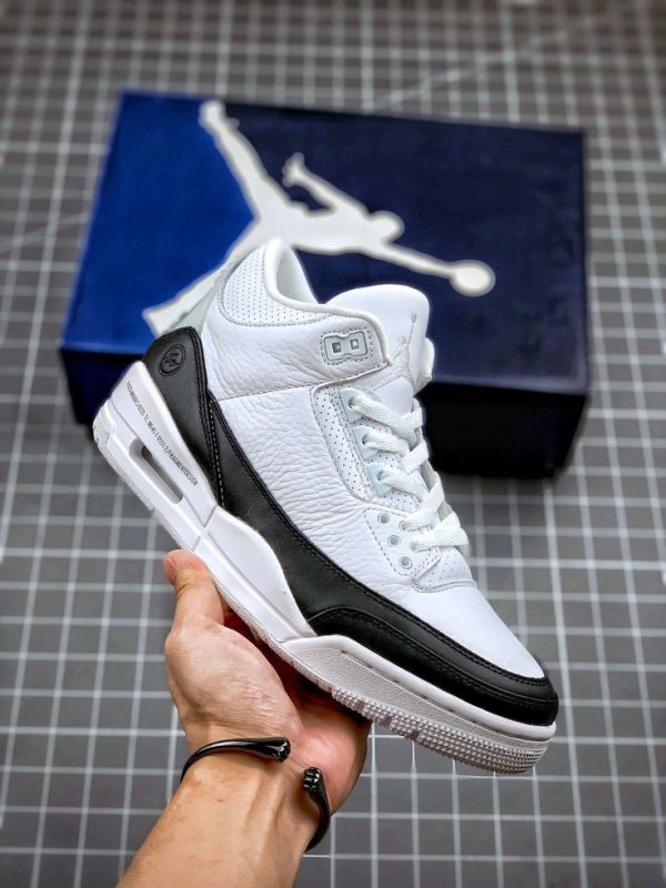 نایک ایر جردن ۳ فراگمنت سفید مشکی Nike air Jordan 3 fragmentdesign white and black