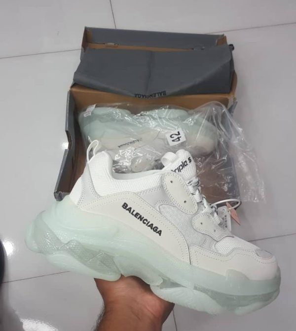 بالنسیاگا تریپل اس سفید Balenciaga triple s white - Image 2