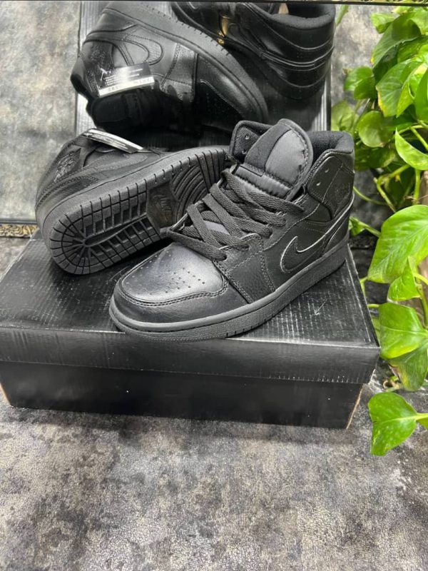 نایک ایر جردن ۱ ساقدار تمام مشکی Nike air jordan 1 high black - Image 5