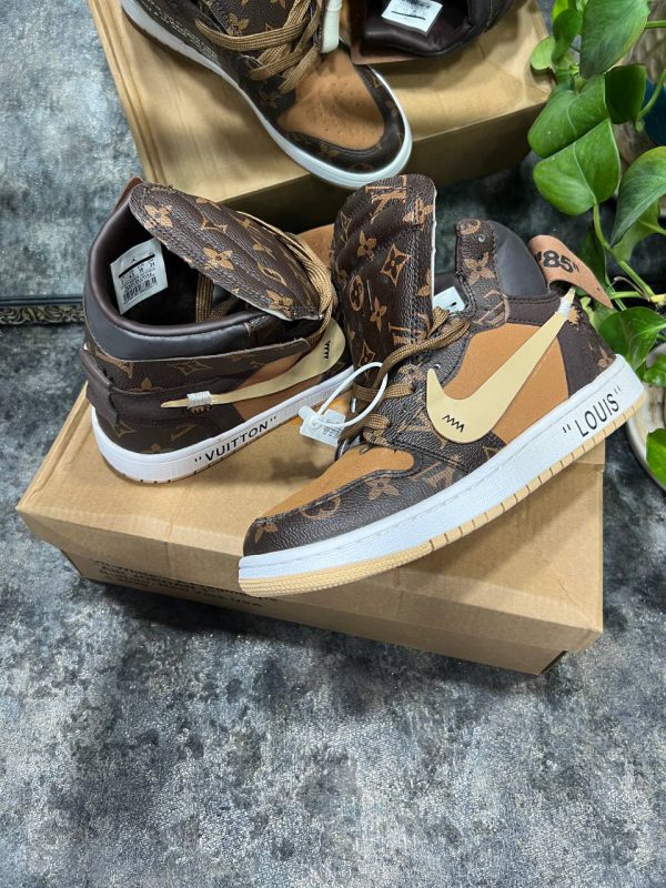 نایک ایر جردن ۱ ساقدار آف وایت لویی ویتون قهوه ای Nike air jordan 1 high off-white louis Vuitton brown - Image 3