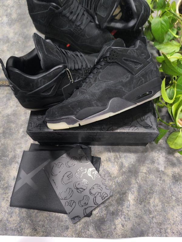 نایک ایر جردن ۴ کواز مشکی Nike air Jordan 4 kaws black suede - Image 3