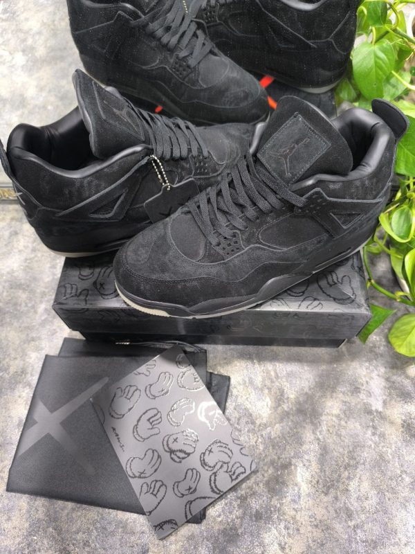 نایک ایر جردن ۴ کواز مشکی Nike air Jordan 4 kaws black suede - Image 4