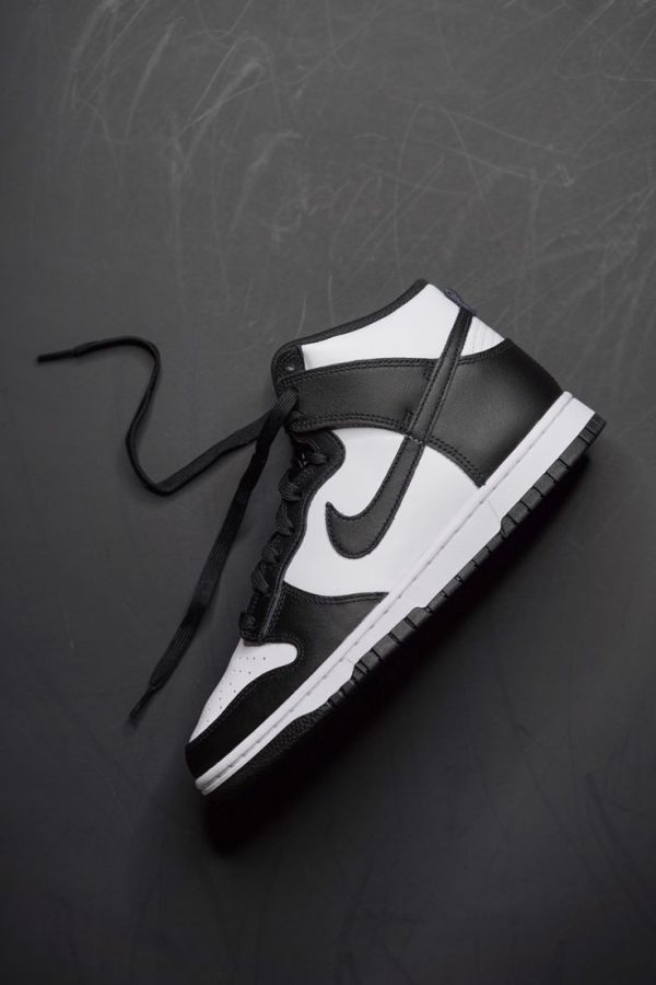 نایک اس بی دانک ساقدار مشکی سفید Nike sb dunk high black and white