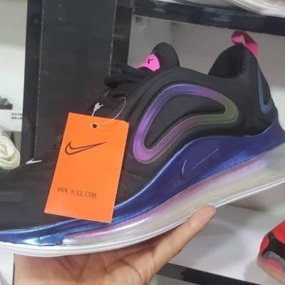 کتونی نایک ایرمکس 720 مشکی شب نما Nike Air Max 720 black light