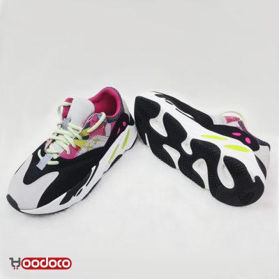 کفش آدیداس یزی بوست 700 صورتی مشکی Adidas yeezy boots 700 pink black