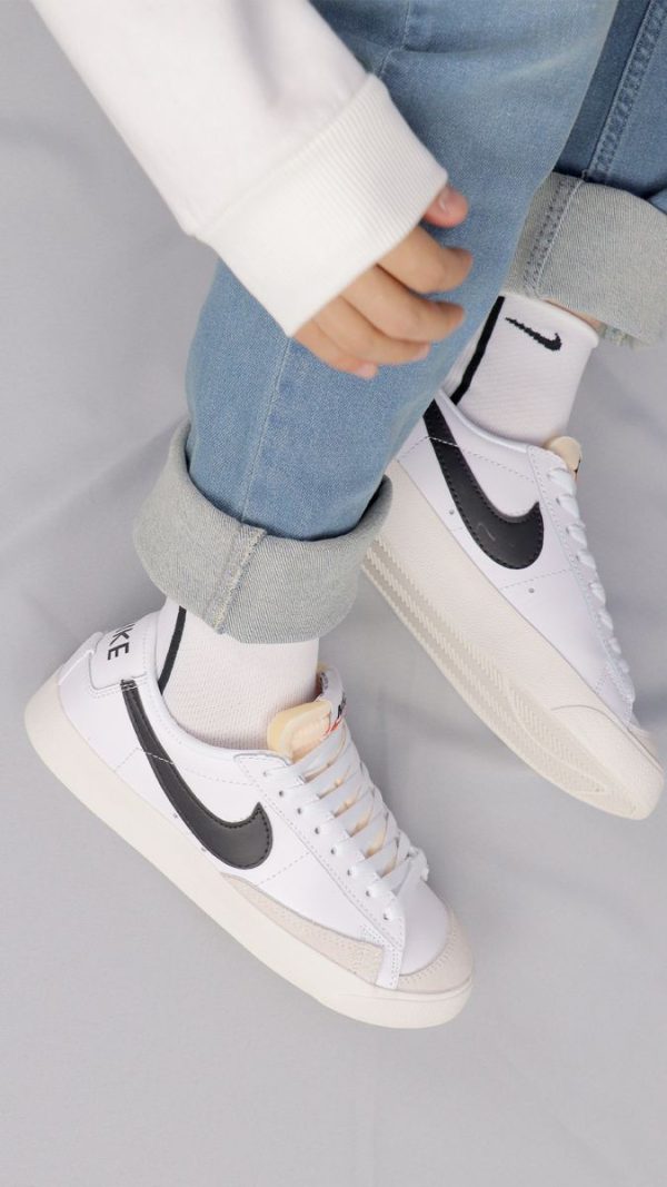 نایک بلیزر بدون ساق ۷۷ سفید Nike blazer low 77 white