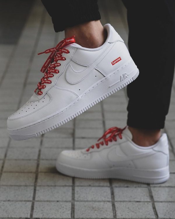 بزودی! ( پیش خرید از طریق واتساپ یا تلگرام 09178830512 ) Nike airforce low supreme white