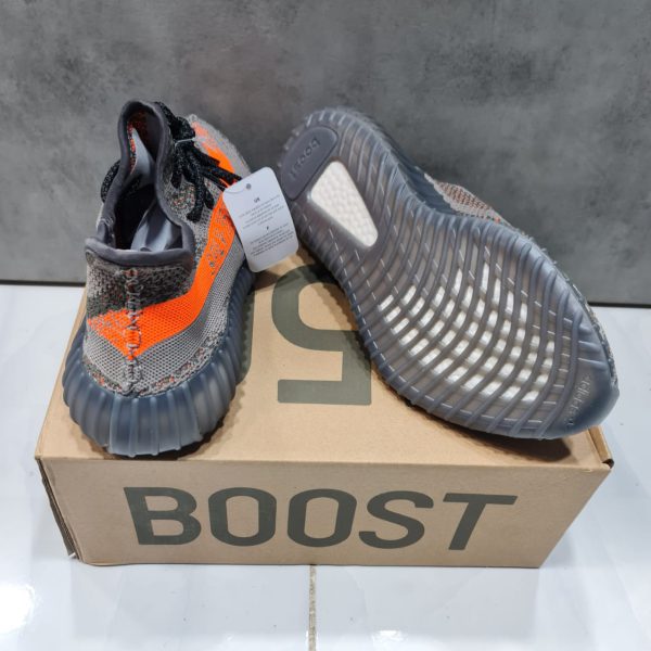 آدیداس یزی بوست ۳۵۰ وی۲ طوسی خط نارنجی Adidas yeezy boost 350 v2 grey and orange - Image 5