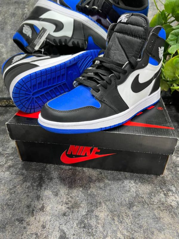 نایک ایر جردن ۱ ساقدار آبی تو Nike air Jordan 1 high blue toe - Image 4