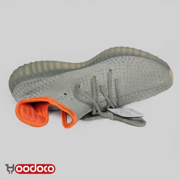 کفش آدیداس یزی بوست ۳۵۰ وی۲ طوسی داخل نارنجی Adidas yeezy boost 350 v2 grey orange inside