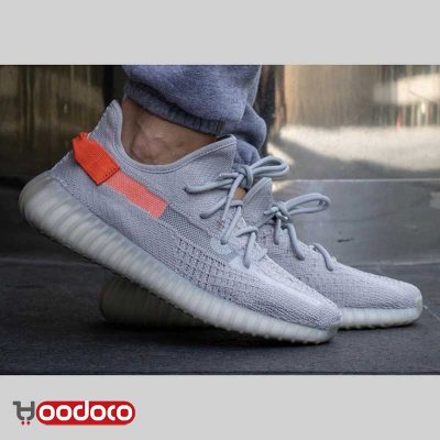 کتانی آدیداس یزی بوست ۳۵۰ وی۲ طوسی تای لایت Adidas yeezy boost 350 v2 grey tile light