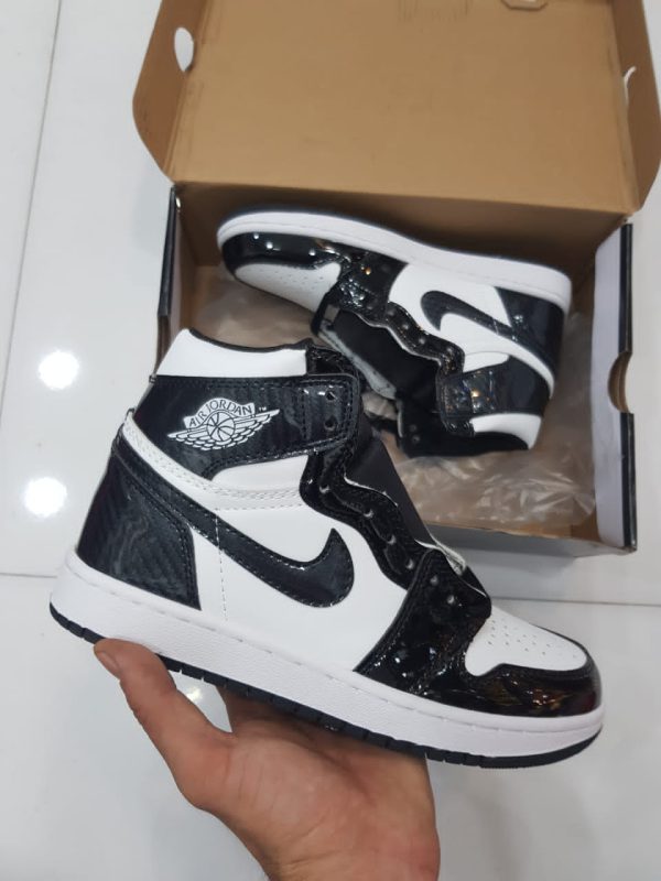 نایک ایر جردن ۱ ساقدار کاربن فیبر مشکی سفید ورنی Nike air jordan 1 carbon fiber - Image 3