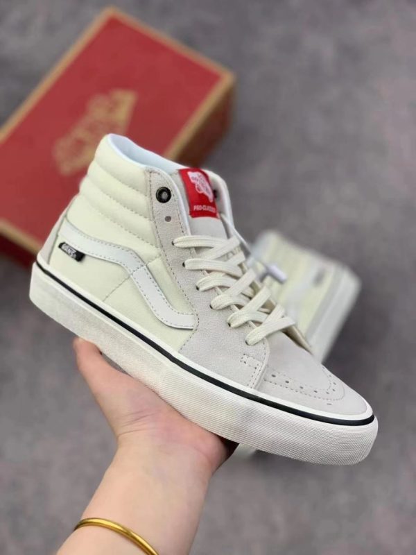 ونس اسکیت ساقدار سور کرمی Vans sk8 hi slim sour cream