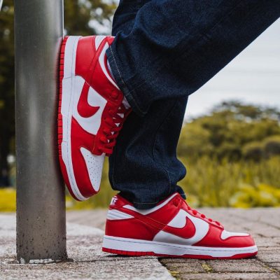 nike sb dunk University red نایک اس بی دانک بدون ساق یونیورسیتی قرمز