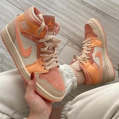 نایک ایر جردن 1 اپریکات نارنجی Nike air jordan 1 apricot