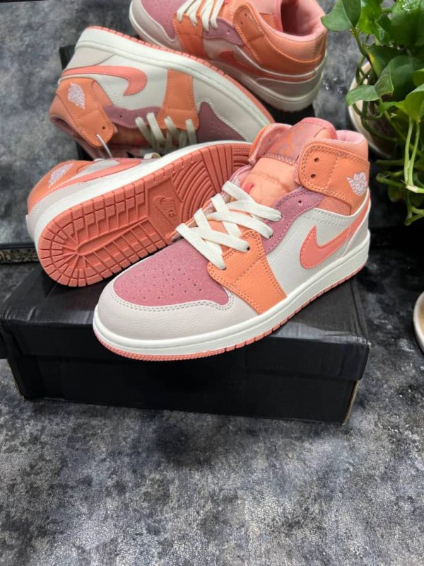 نایک ایر جردن ۱ ساقدار اپریکات نارنجی Nike air jordan 1 apricot - Image 4