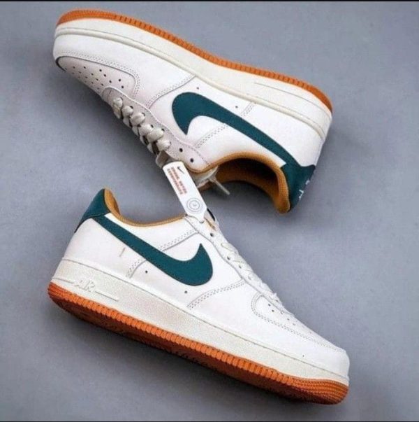 نایک ایر فورس ۱ بدون ساق کرمی سبز Nike air force 1 beige green