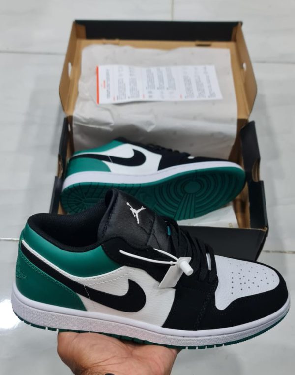 نایک ایر جردن ۱ بدون ساق سفید سبز آبی Nike air jordan 1 low mystic green - Image 2