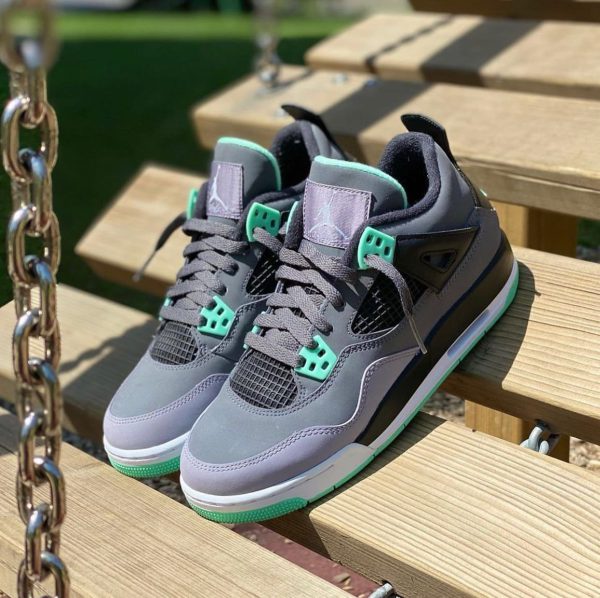 نایک ایر جردن ۴ طوسی سبز Nike air jordan 4 green glow