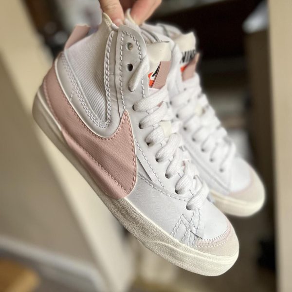 نایک بلیزر جامبو ساقدار سفید گلبهی Nike blazer jumbo pink oxford