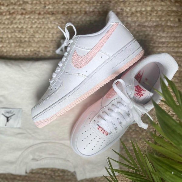 Nike air force 1 valentines day نایک ایر فورس ۱ بدون ساق سفید ولنتاین - Image 2