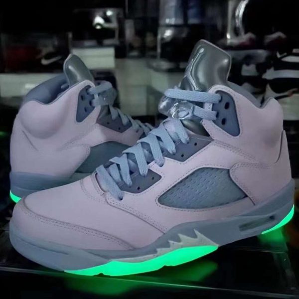 نایک ایر جردن ۵ گلبهی Nike air jordan 5 Easter - Image 2