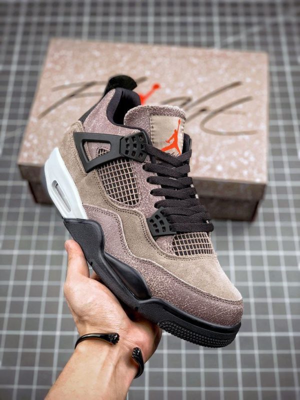 نایک ایر جردن ۴ رترو تایپ‌ قهوه ای Nike air jordan 4 retro taupe haze - Image 2