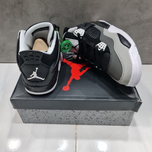 نایک ایر جردن ۴ خاکستری مشکی روشن Nike air jordan 4 fear pack - Image 5