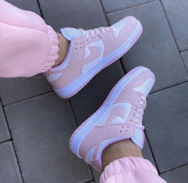 نایک اس بی دانک بدون ساق صورتی فام Nike sb dunk pink foam