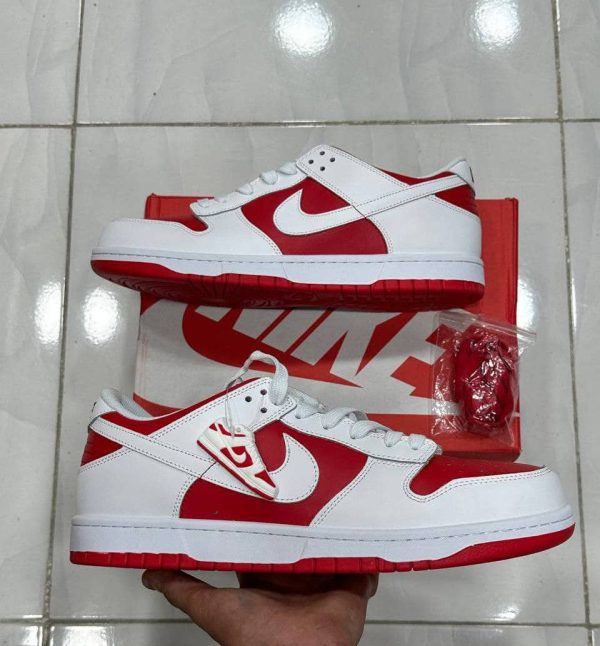 نایک اس بی دانک بدون ساق چمپیون قرمز  Nike sb dunk low Championship red - Image 2