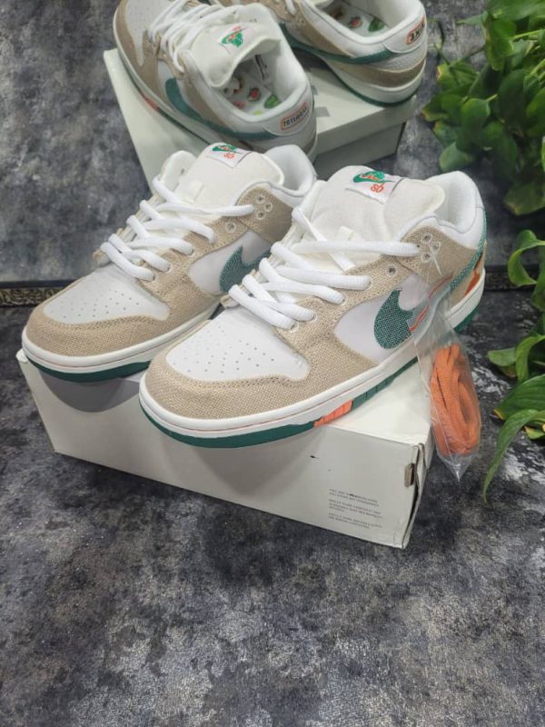 نایک اس بی دانک بدون ساق جریتوس‌ کرمی سبز Nike sb dunk low Jarritos - Image 3