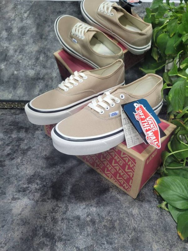 ونس کلاسیک کرمی Vans Authentic light brown - Image 2