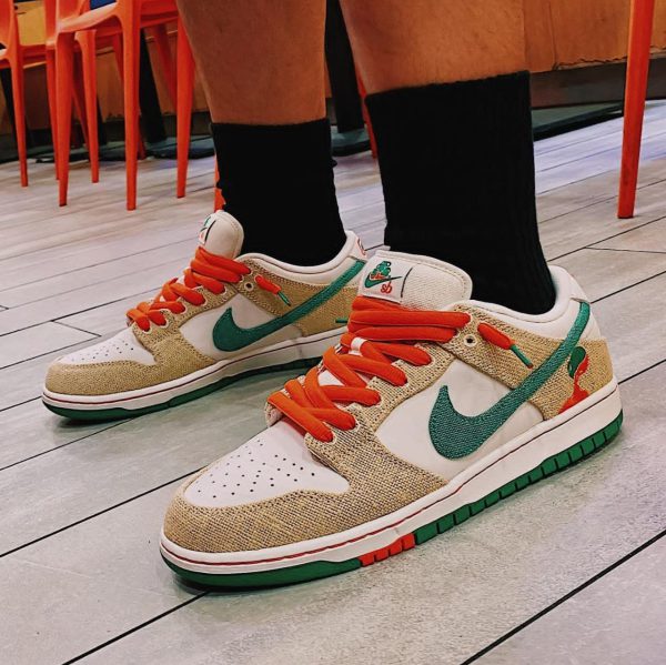 نایک اس بی دانک بدون ساق جریتوس‌ کرمی سبز Nike sb dunk low Jarritos