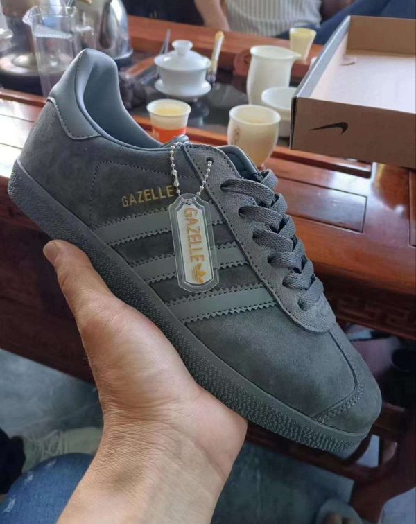 آدیداس گزل طوسی تیره Adidas Gazelle Grey