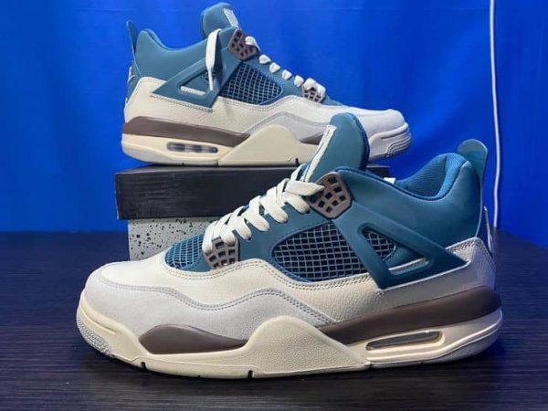 نایک ایر جردن ۴ پوکمون آبی کرمی Nike air jordan 4 snorlax pokemon