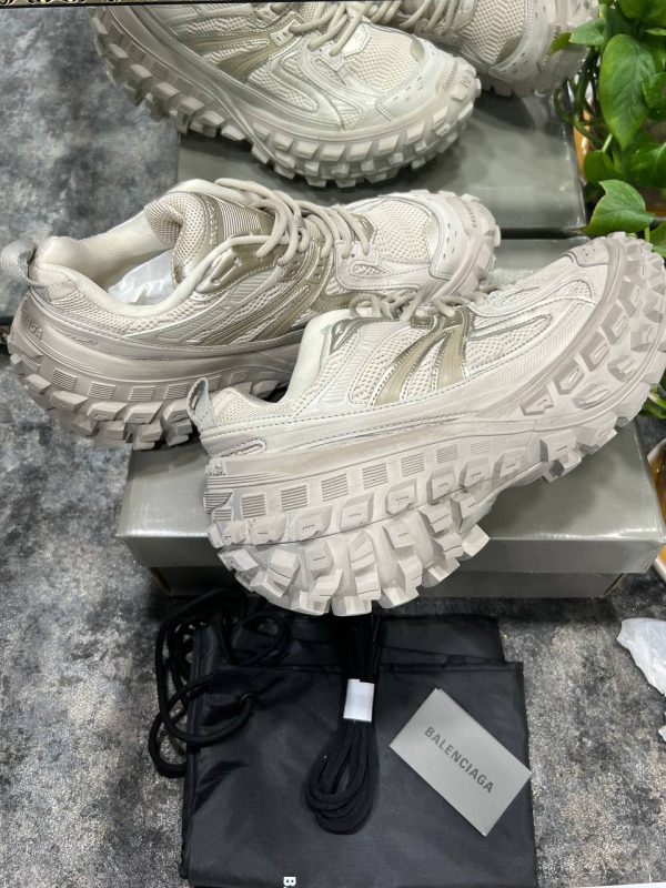 بالنسیاگا دفندر کرمی Balenciaga defender beige - Image 2