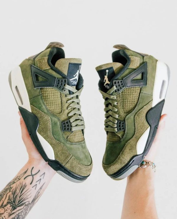 نایک ایر جردن ۴ کرافت سبز زیتونی Nike air jordan 4 craft olive