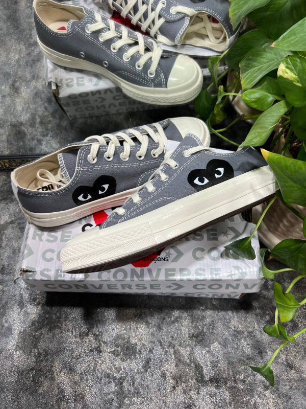 کانورس بدون ساق پلی قلبی طوسی Converse all star low play grey - Image 2