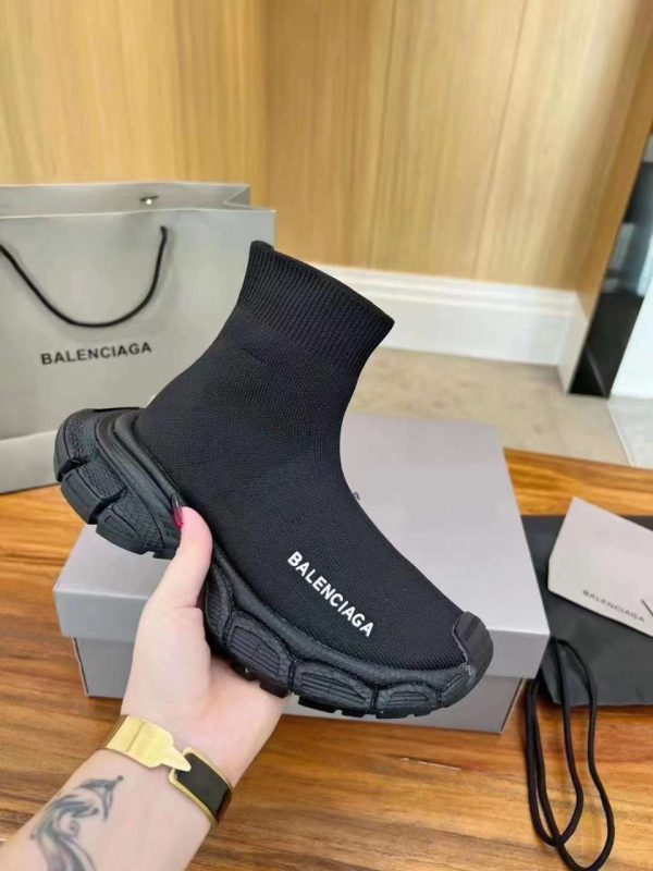 بالنسیاگا جورابی ۳ اکس ال تمام مشکی Balenciaga 3XL Socks full black