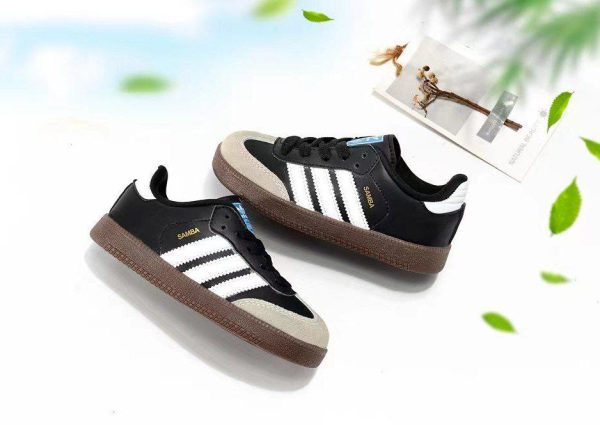 کتونی بچه گانه آدیداس سامبا مشکی قهوه ای Adidas SAMBA