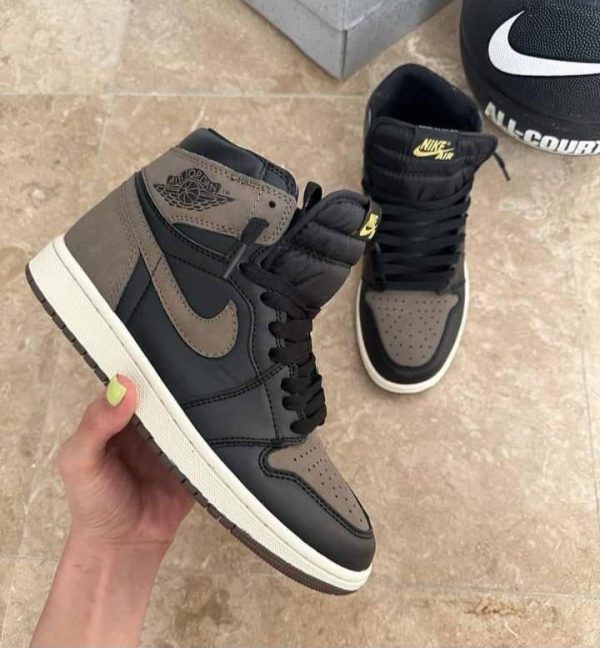 نایک ایر جردن ۱ ساقدار پالمینو‌ قهوه ای Nike air jordan 1 high Palomino