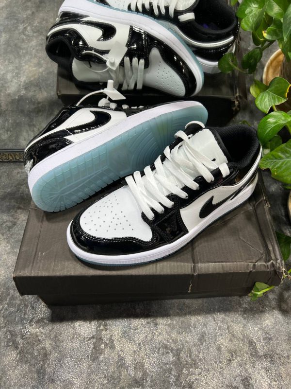 نایک جردن ۱ بدون ساق ورنی مشکی آبی Nike jordan 1 low vernie - Image 3