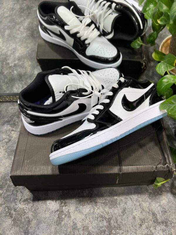 نایک جردن ۱ بدون ساق ورنی مشکی آبی Nike jordan 1 low vernie - Image 2