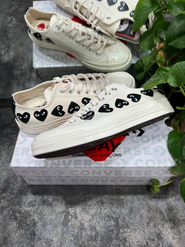 کانورس آل ستار بدون ساق مولتی پلی قلبی کرمی Converse all star low play multi color - Image 3