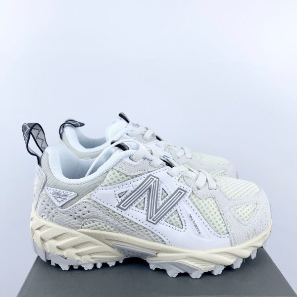 کتونی بچه گانه نیوبالانس ۶۱۰ سفید New Balance 610