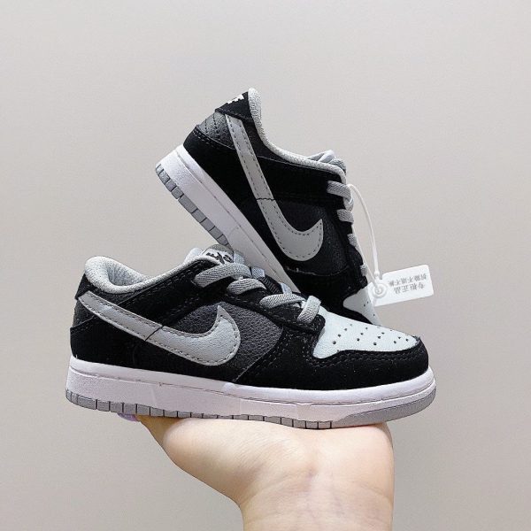 کتونی بچه گانه نایک اس بی دانک بدون ساق شادو طوسی Nike SB DUNK low