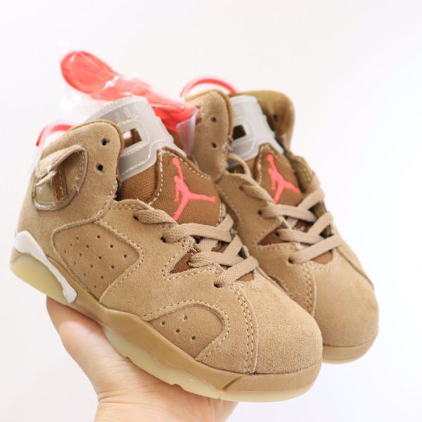 کتونی بچه گانه نایک ایر جردن ۶ تراویس اسکات کرمی Nike air jordan 6