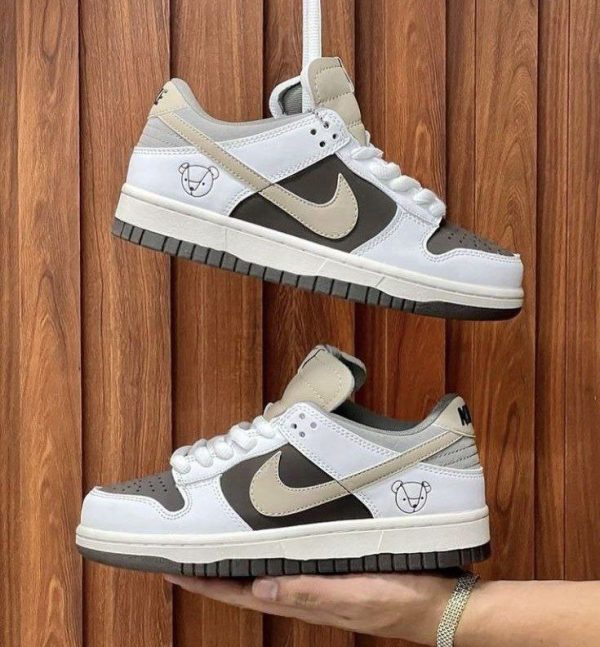 نایک اس بی دانک بدون ساق اتومو‌ کاتساهیرو‌ خرسی Nike sb dunk low Otomo Katsuhiro